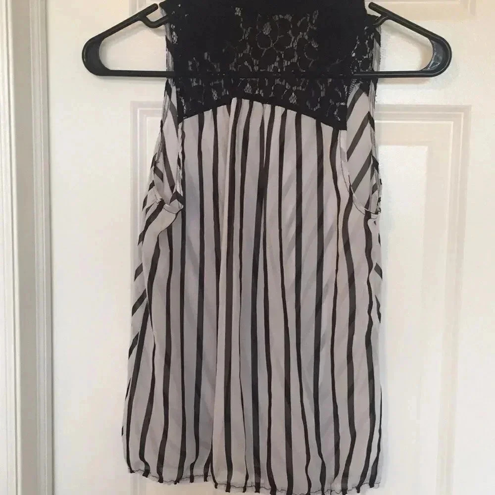 sheer tops-bundle Of 2 - Picture 3 of 6